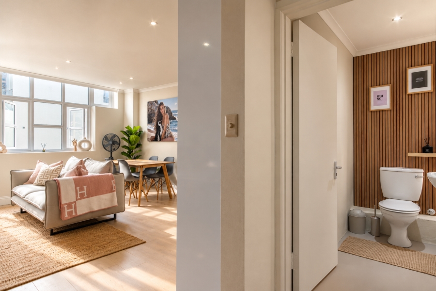 1 Bedroom Property for Sale in Gardens Western Cape
